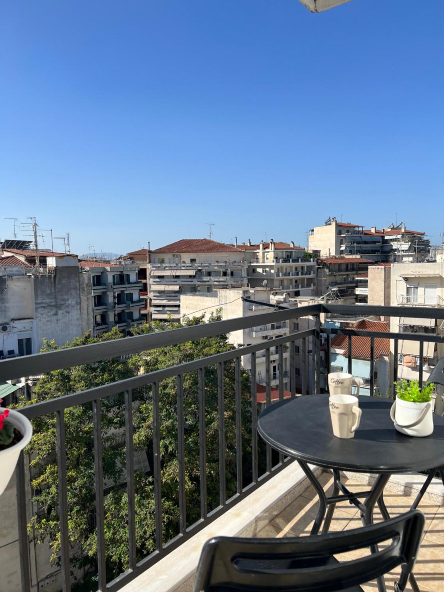 Rooftop Apartment Larissa Exterior photo